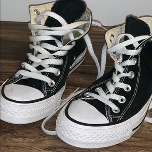 black high top converse